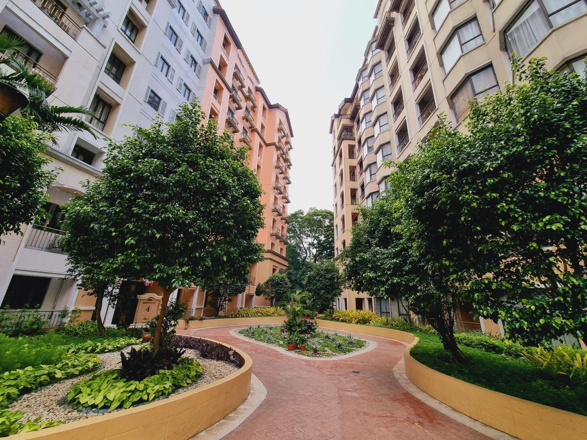Legarse Staycation At Montecito Residential Resort Манила Екстериор снимка