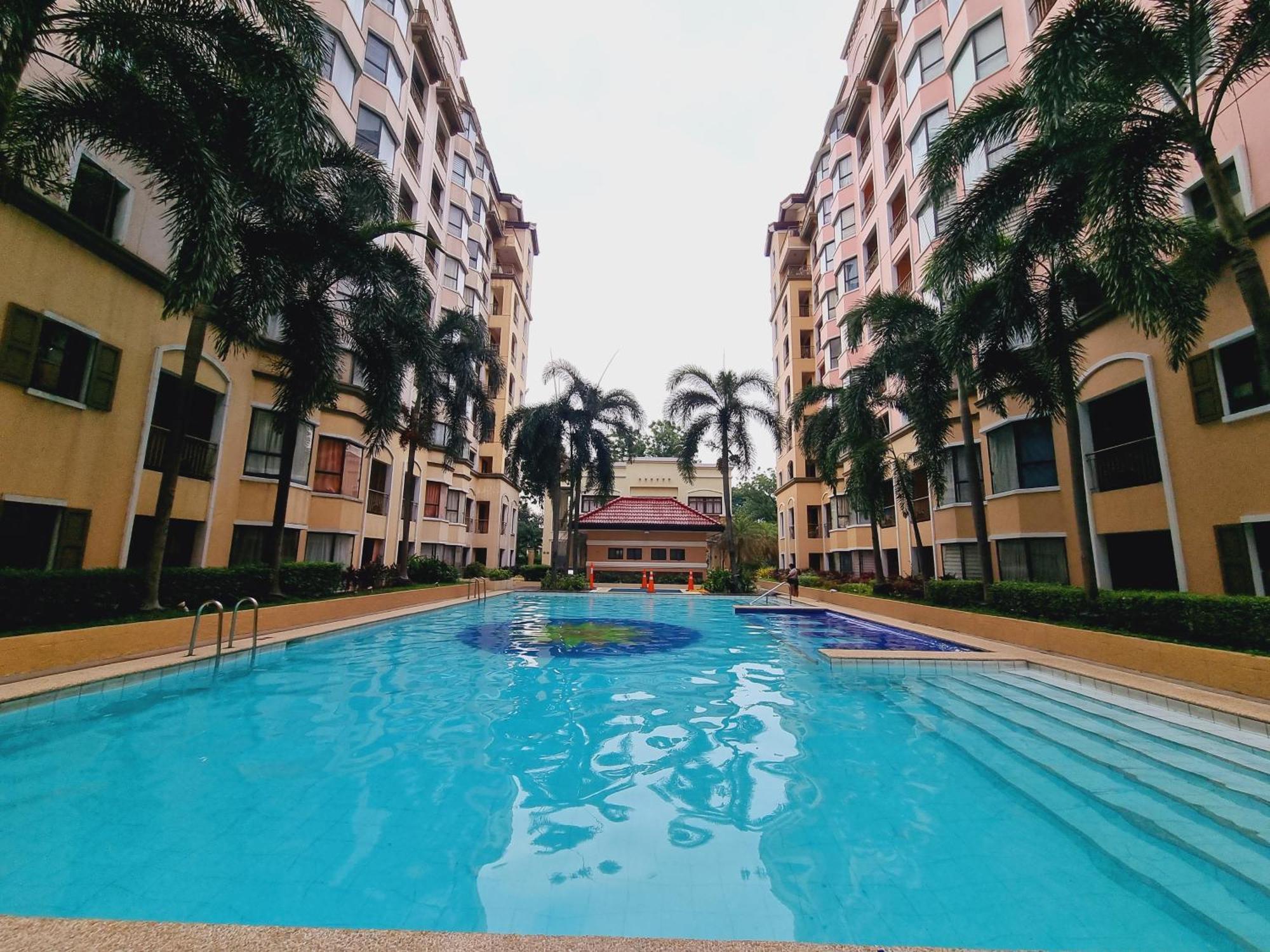 Legarse Staycation At Montecito Residential Resort Манила Екстериор снимка
